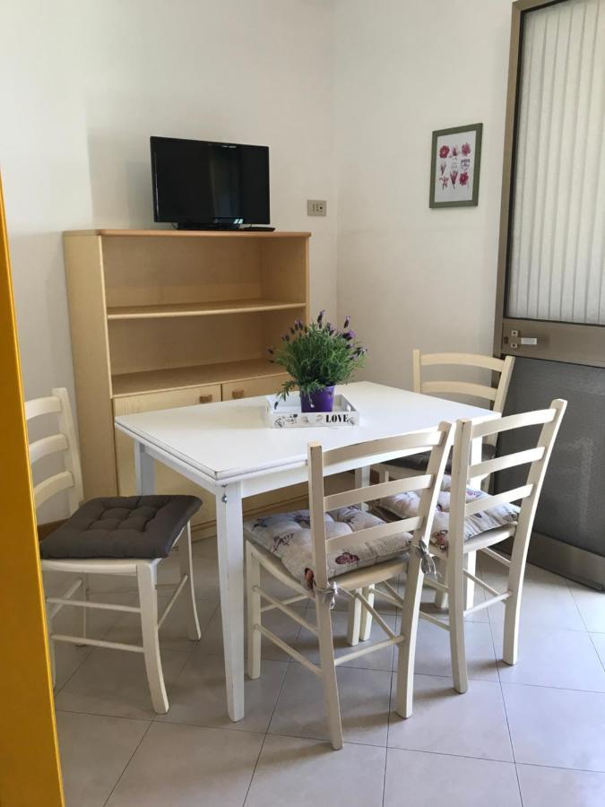 Foscolo Sunset House Apartment Lido di Jesolo Luaran gambar