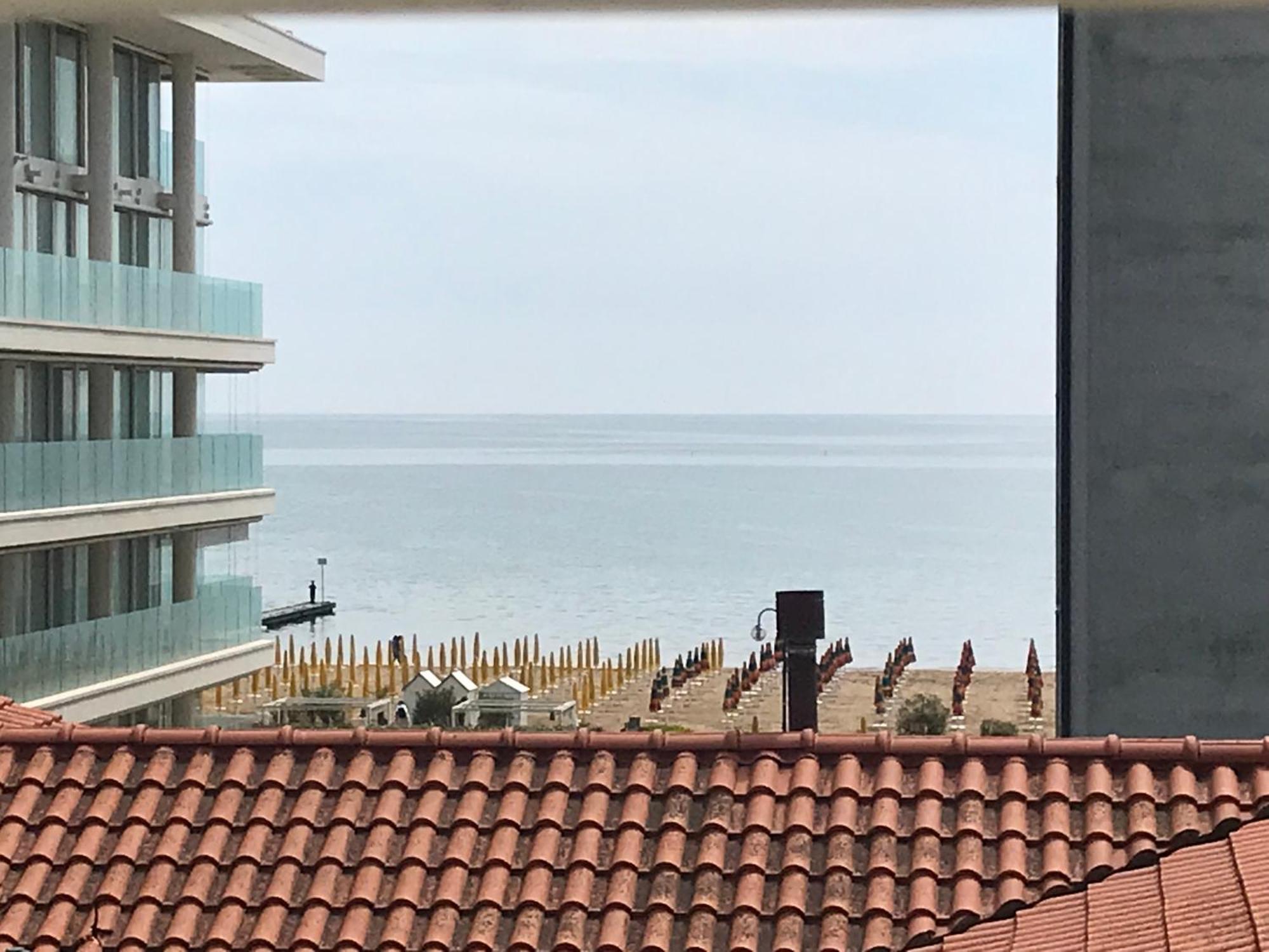 Foscolo Sunset House Apartment Lido di Jesolo Luaran gambar